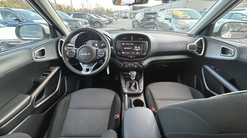 Used 2023 Kia Soul LX 4D Hatchback