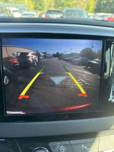 2018 Chrysler Pacifica Touring L photo 4