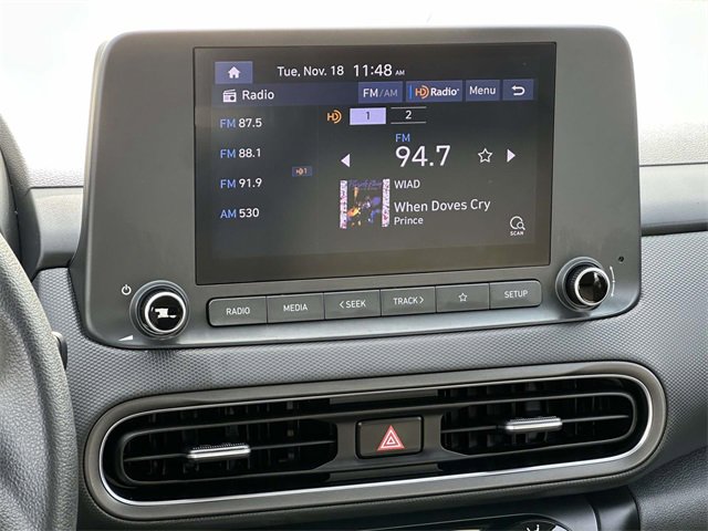 2022 Hyundai Kona SE photo 3