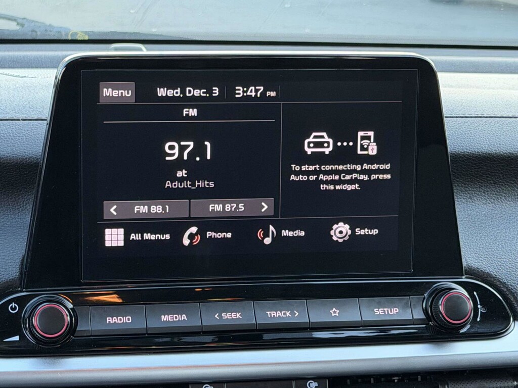 Used 2024 Kia Forte LXS 4D Sedan