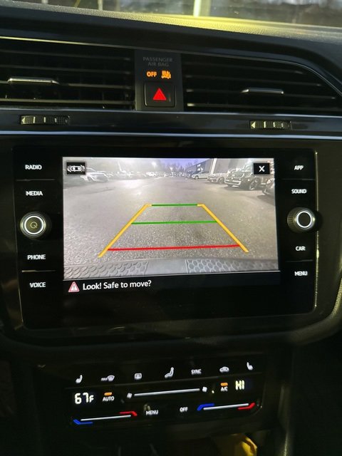 2022 Volkswagen Tiguan SE R-Line Black photo 4