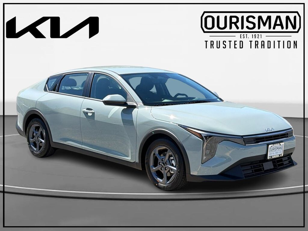 New 2026 Kia K4 LXS Sedan