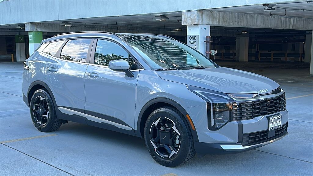 New 2026 Kia Sportage EX SUV