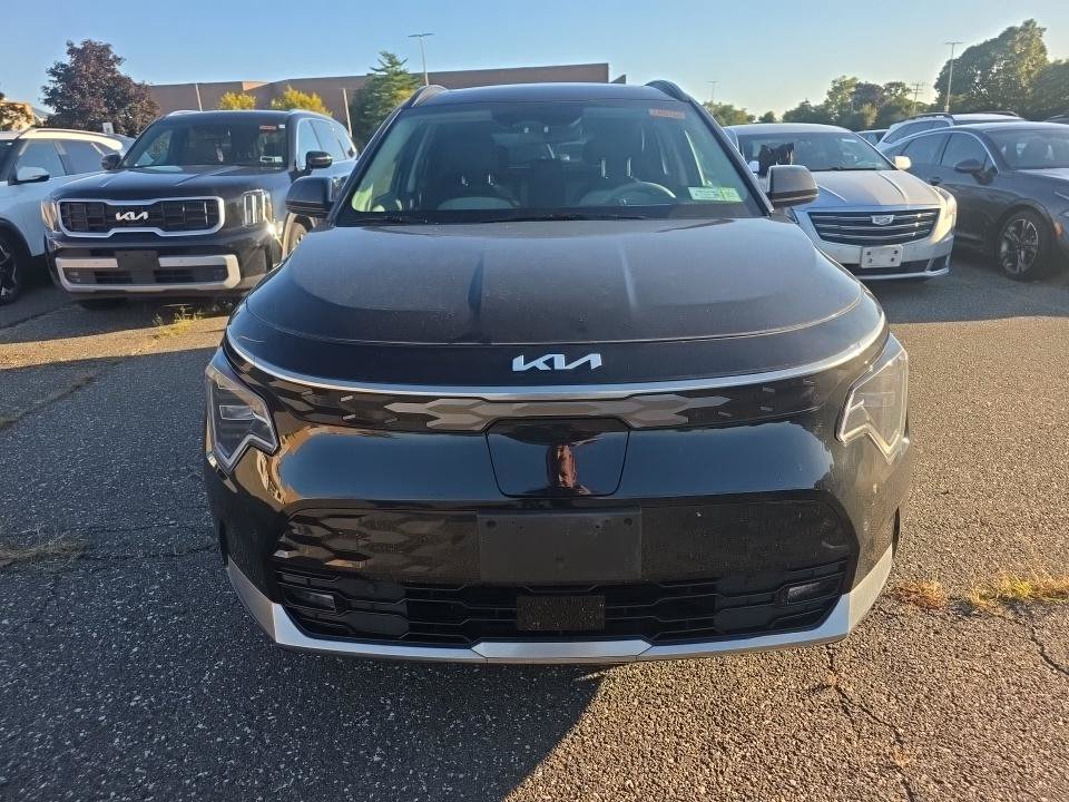 Used 2024 Kia Niro EV Wave SUV