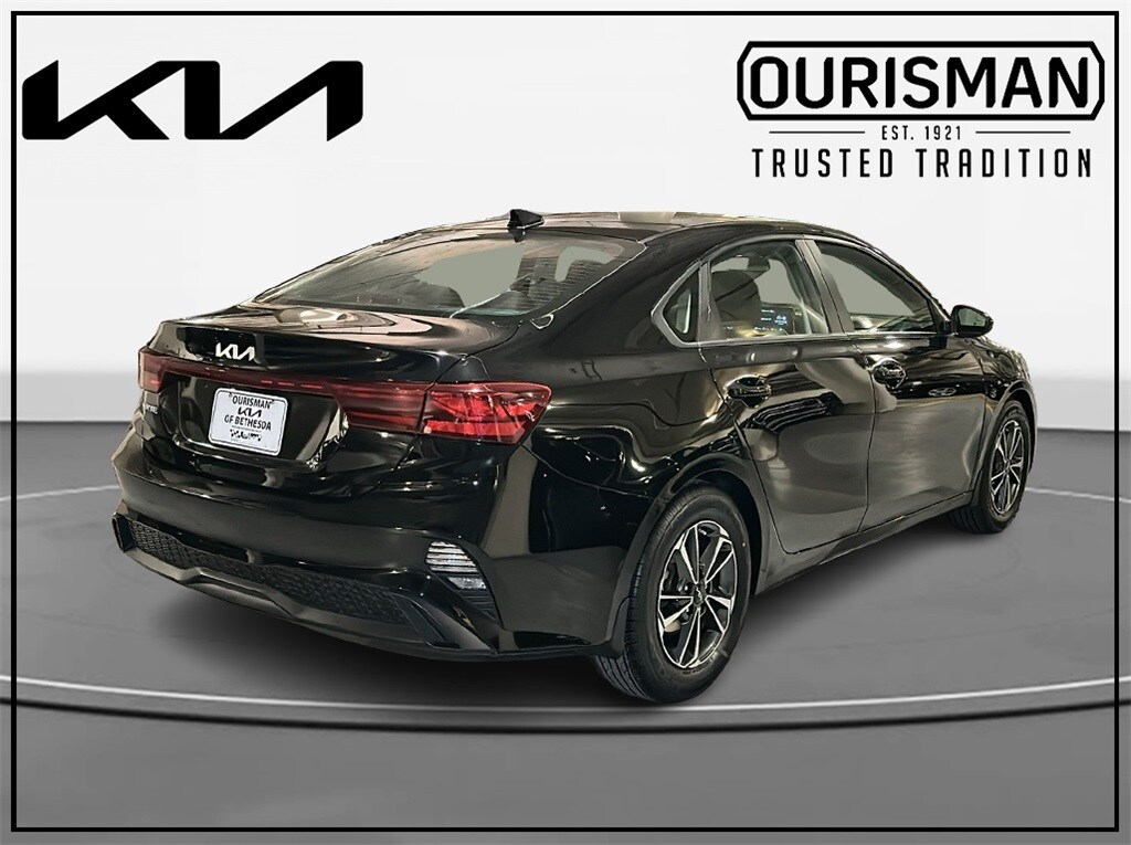 Certified 2022 Kia Forte LXS Sedan