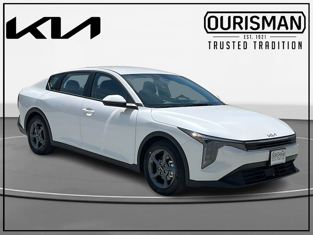 New 2026 Kia K4 LXS Sedan