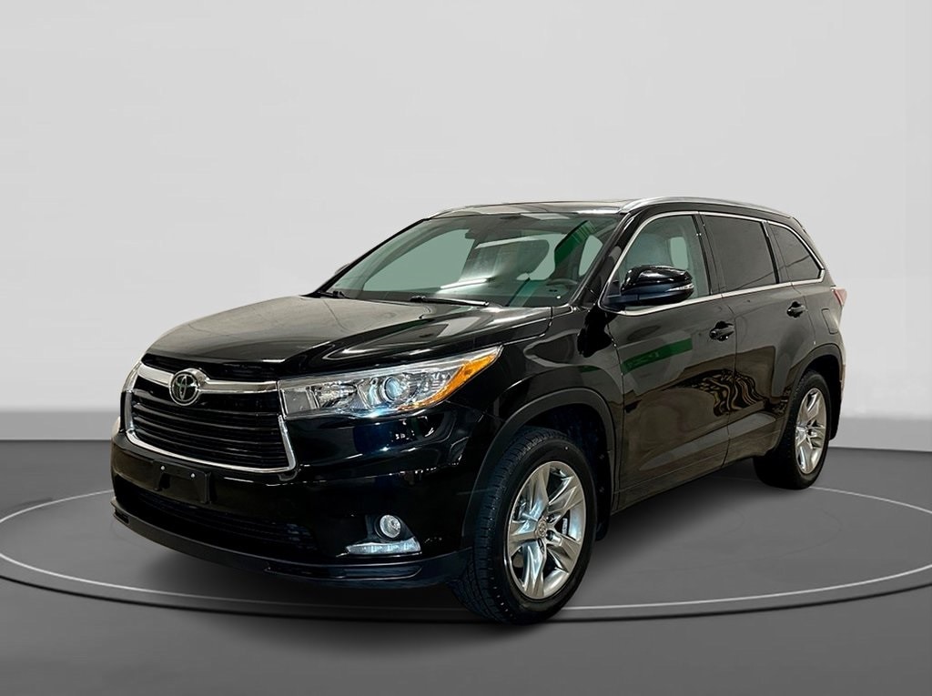 Used 2014 Toyota Highlander Limited Platinum with VIN 5TDDKRFH0ES012828 for sale in Bethesda, MD