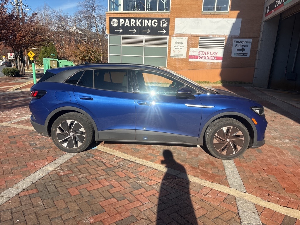 Used 2022 Volkswagen ID.4 PRO S with VIN WVGGNPE27NP068678 for sale in Chevy Chase, MD