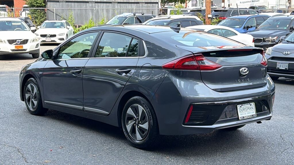 Used 2019 Hyundai Ioniq Hybrid SEL Hatchback
