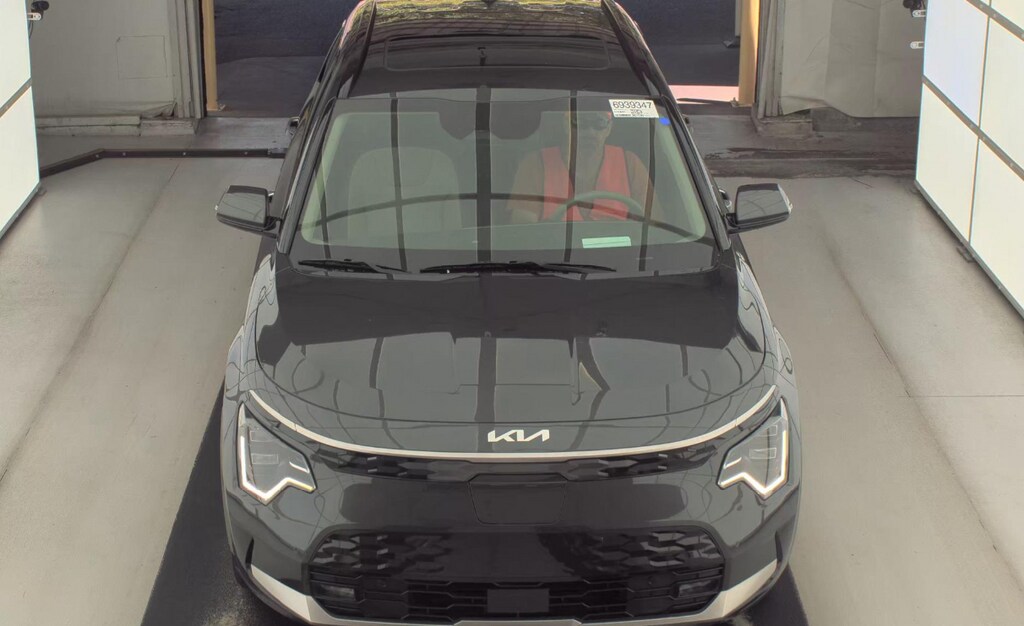 Certified 2023 Kia Niro EV Wave SUV