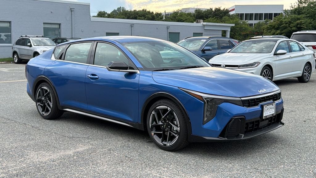 New 2026 Kia K4 GT-Line Sedan