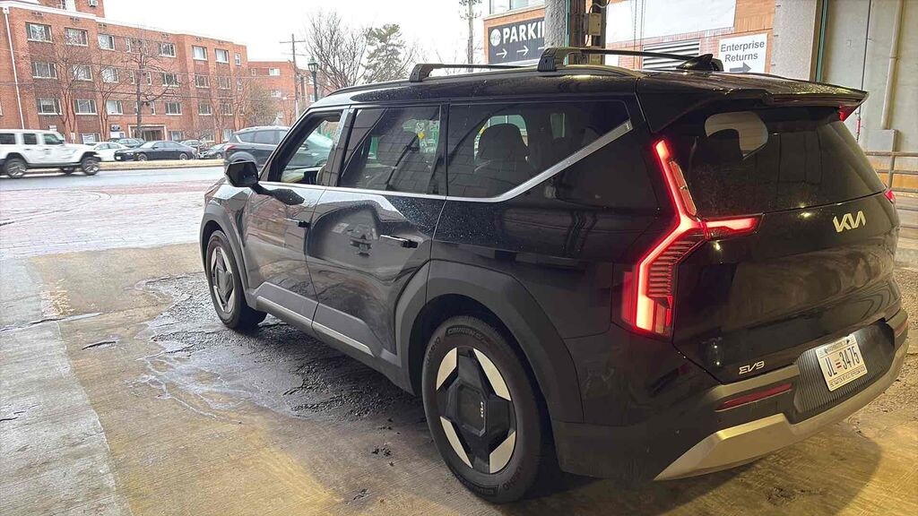 Certified 2024 Kia EV9 Wind SUV
