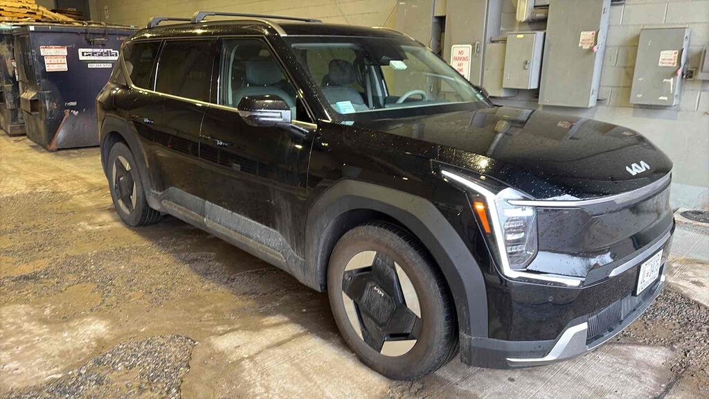 Certified 2024 Kia EV9 Wind SUV