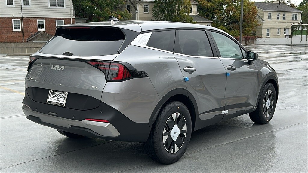 2026 Kia Sportage Hybrid LX photo 3