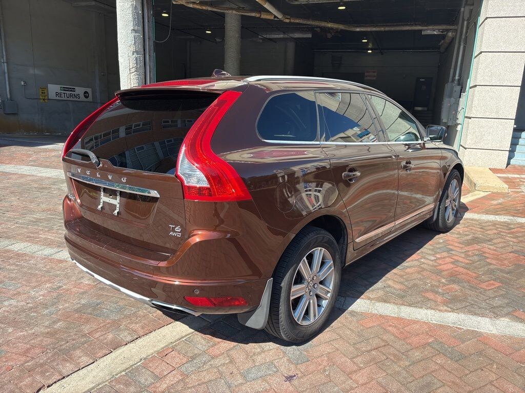 Used 2016 Volvo XC60 T6 Drive-E SUV