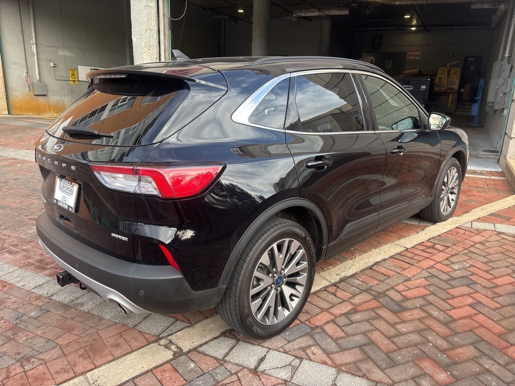 Used 2022 Ford Escape Titanium SUV