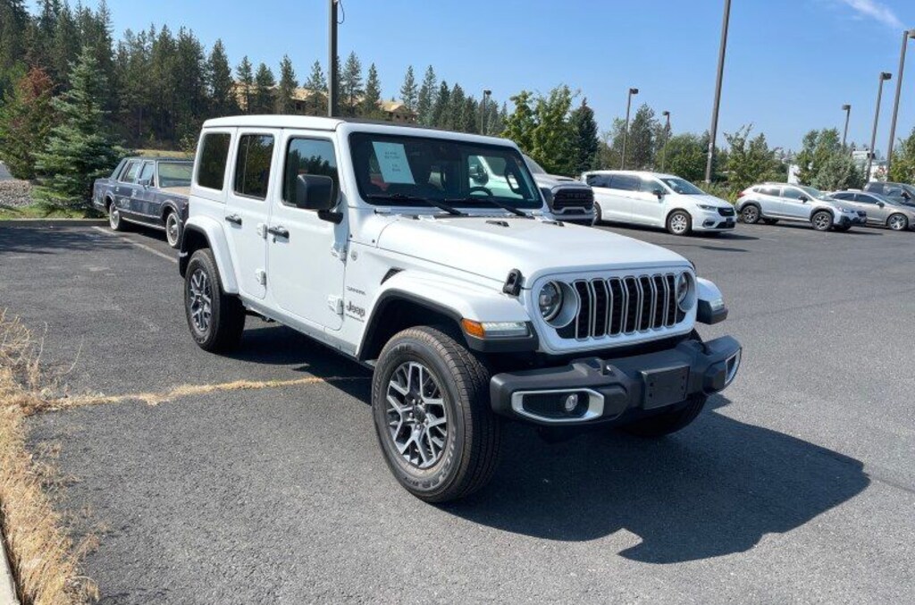 Used 2024 Jeep Wrangler Sahara SUV