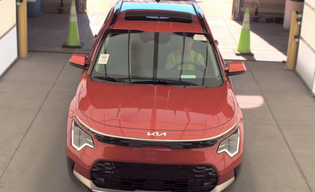 Used 2023 Kia Niro EV Wave SUV
