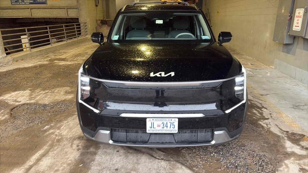 Certified 2024 Kia EV9 Wind SUV