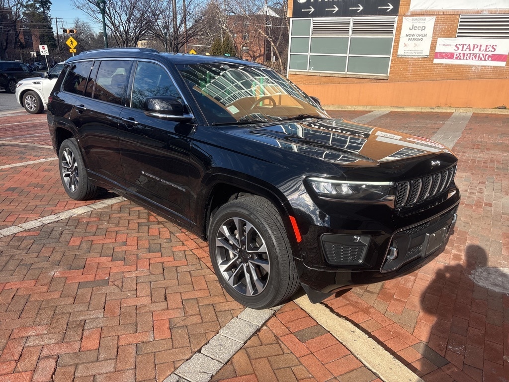 2021 Jeep Grand Cherokee L Overland's photo