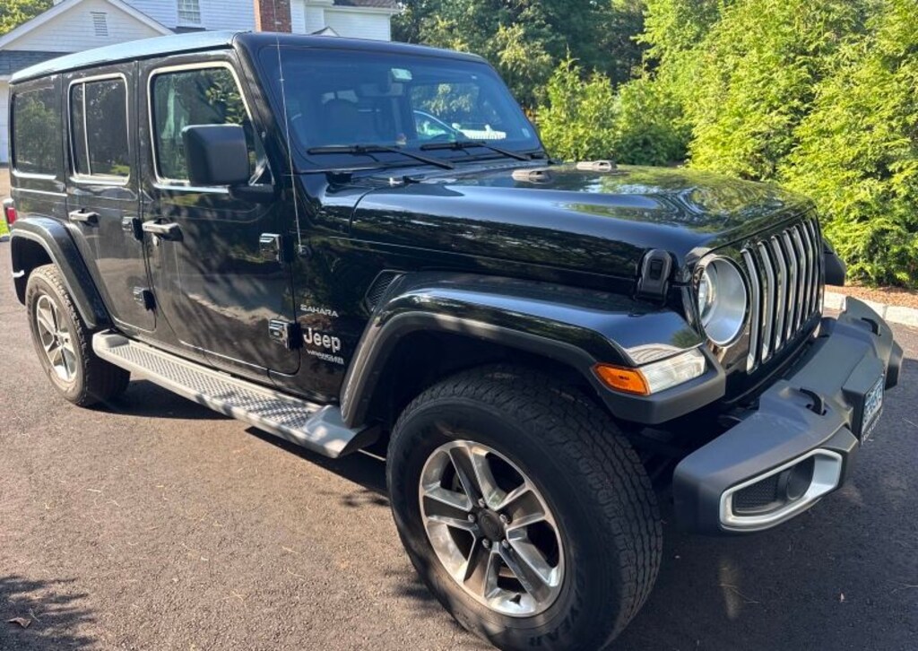 Used 2022 Jeep Wrangler Unlimited Sahara SUV