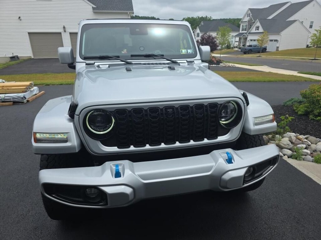 Used 2024 Jeep Wrangler 4xe High Altitude SUV