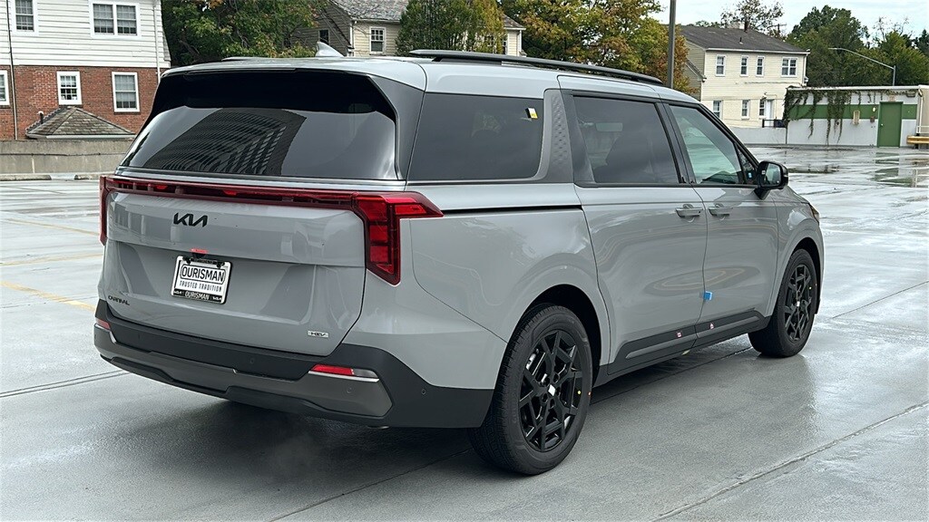 2026 Kia Carnival SX photo 4
