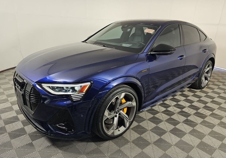 2022 Audi e-tron Sportback Prestige photo 2