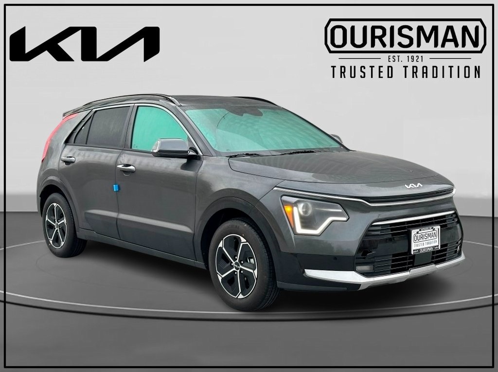 2025 Kia Niro SX's photo