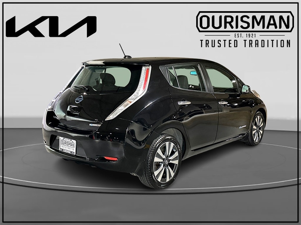 Used 2016 Nissan LEAF SV Hatchback