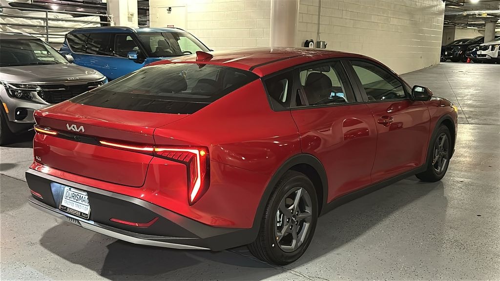New 2026 Kia K4 LXS Sedan