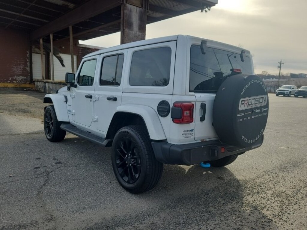 Used 2024 Jeep Wrangler 4xe Sahara SUV