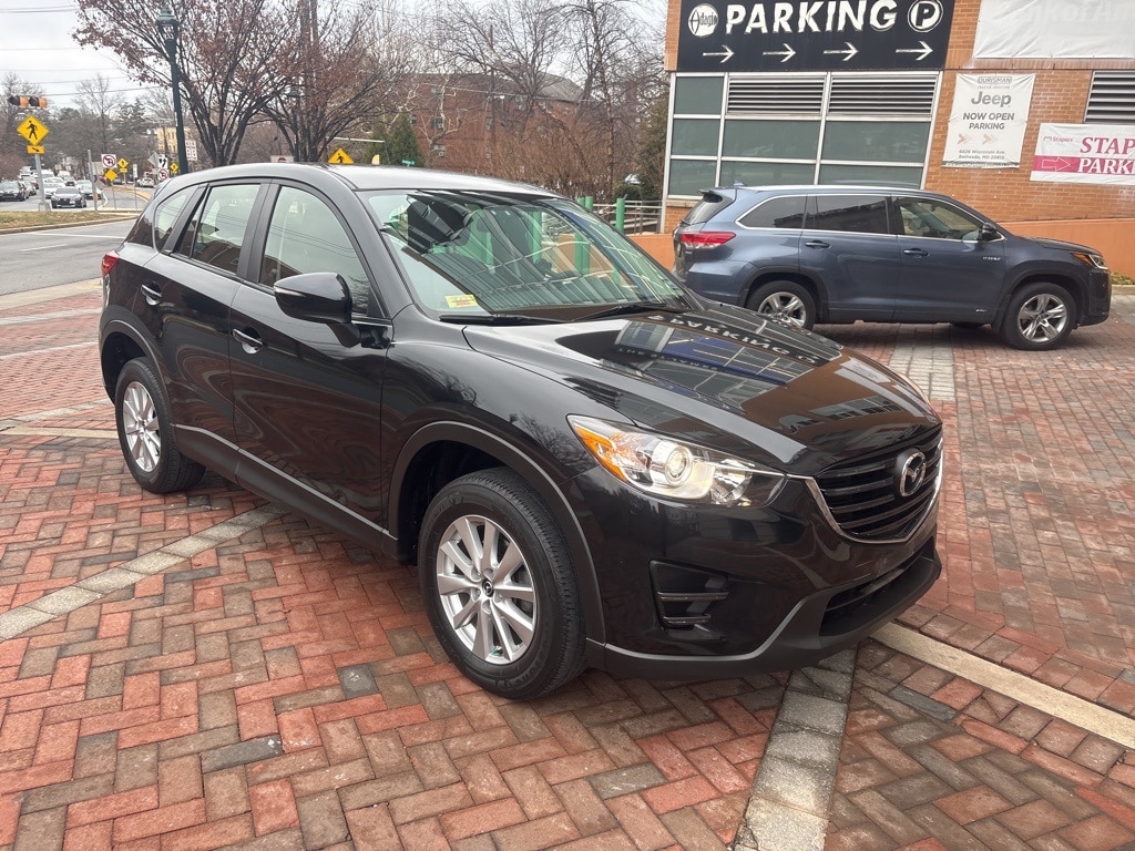 2016 Mazda CX-5 Sport's photo