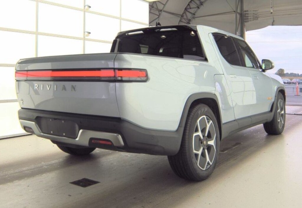 Used 2023 Rivian R1T Adventure Quad Motor Large Pack Truck Crew Cab