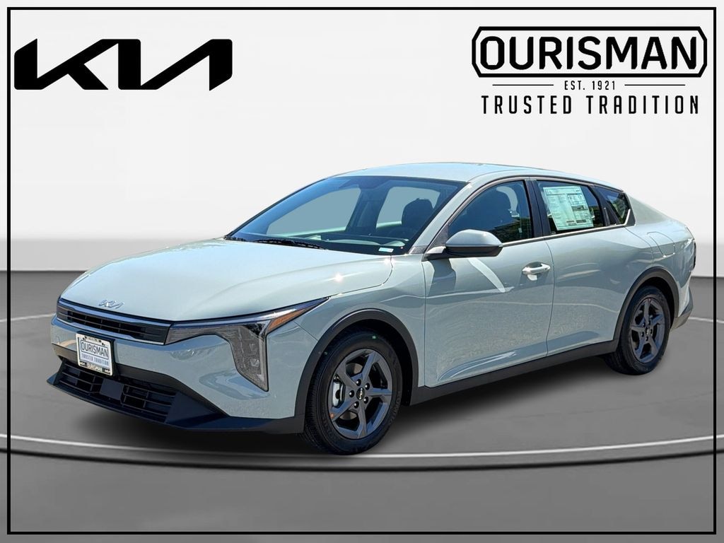 New 2026 Kia K4 LXS Sedan
