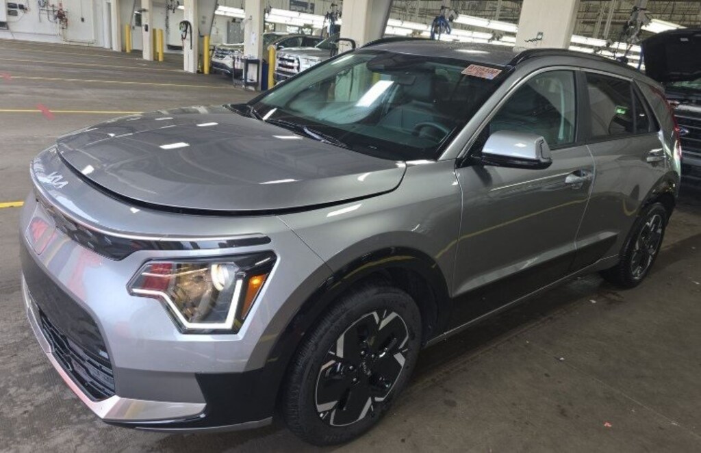 Certified 2025 Kia Niro EV Wind SUV