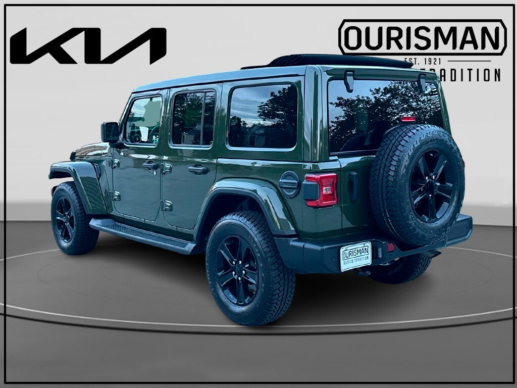 2021 Jeep Wrangler Unlimited Sahara Altitude photo 3