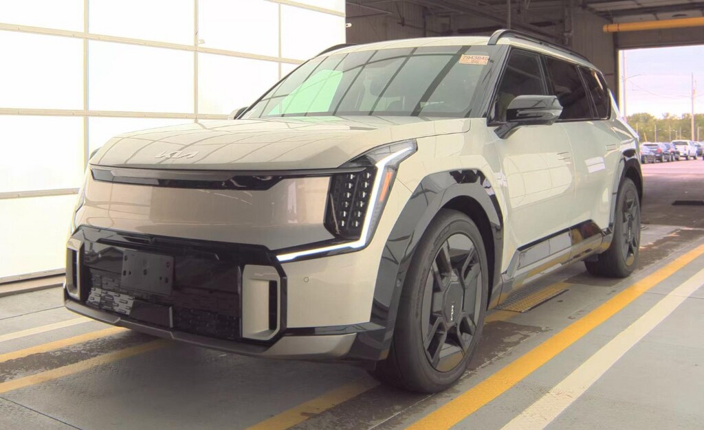 Certified 2024 Kia EV9 GT-Line SUV