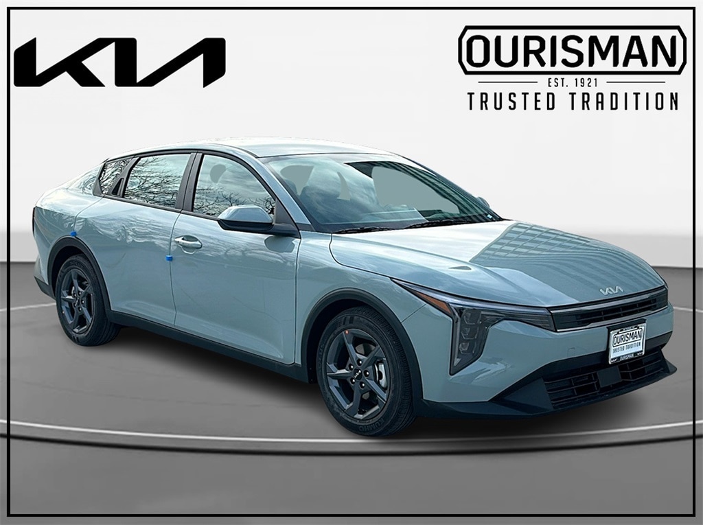 2025 Kia K4 LXS's photo