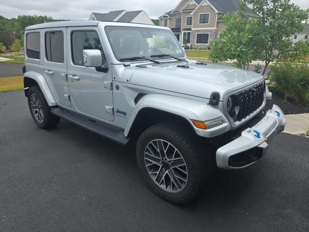 Used 2024 Jeep Wrangler 4xe High Altitude SUV
