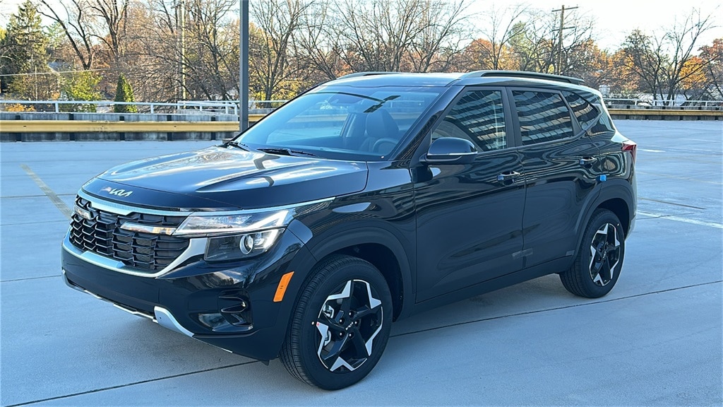 New 2025 Kia Seltos S SUV