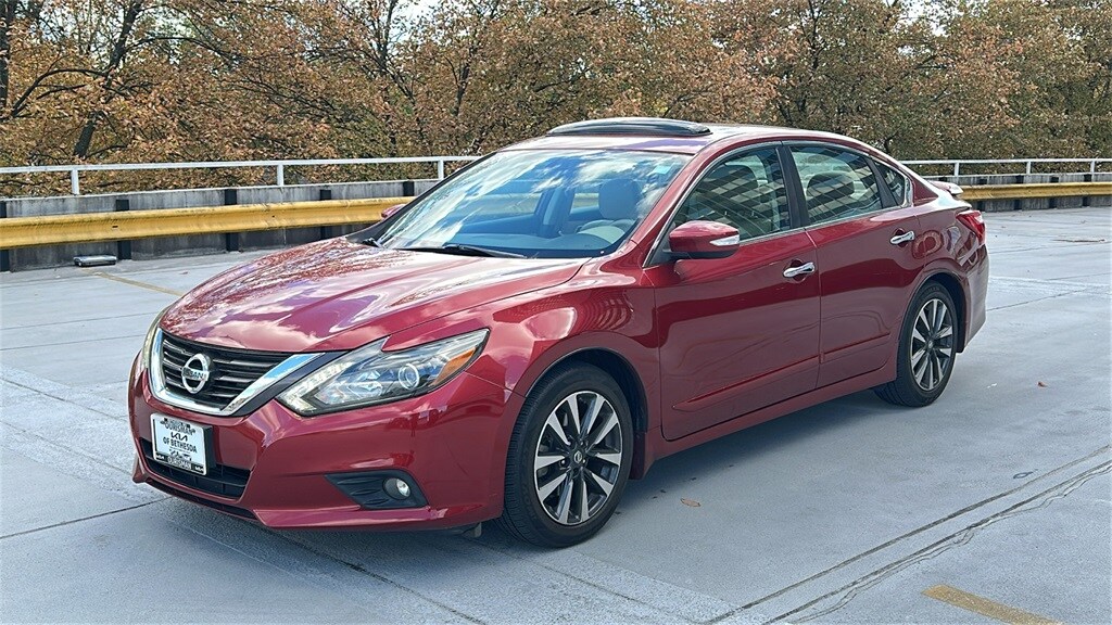 2016 Nissan Altima 2.5 SL photo 2