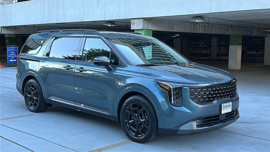New 2026 Kia Carnival SX Van Passenger Van