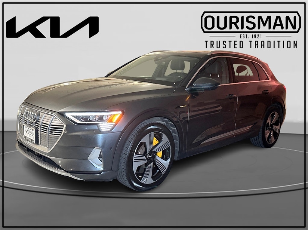 Used 2019 Audi e-tron Prestige with VIN WA1VAAGE9KB006939 for sale in Chevy Chase, MD