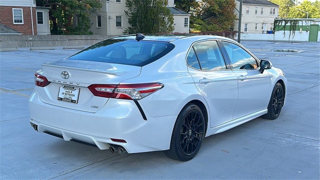 2020 Toyota Camry XSE photo 4