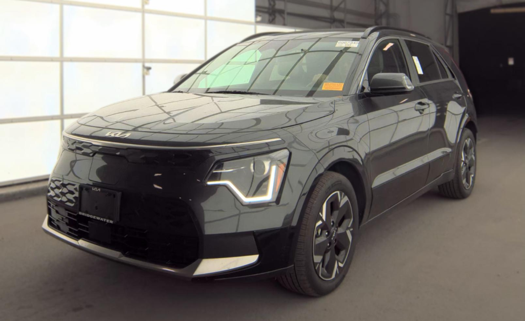 Used 2023 Kia Niro EV Wind SUV