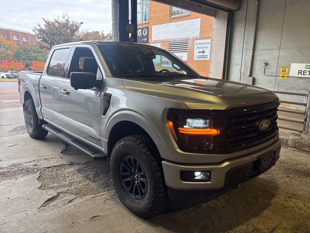 Used 2024 Ford F-150 XLT Truck SuperCrew Cab