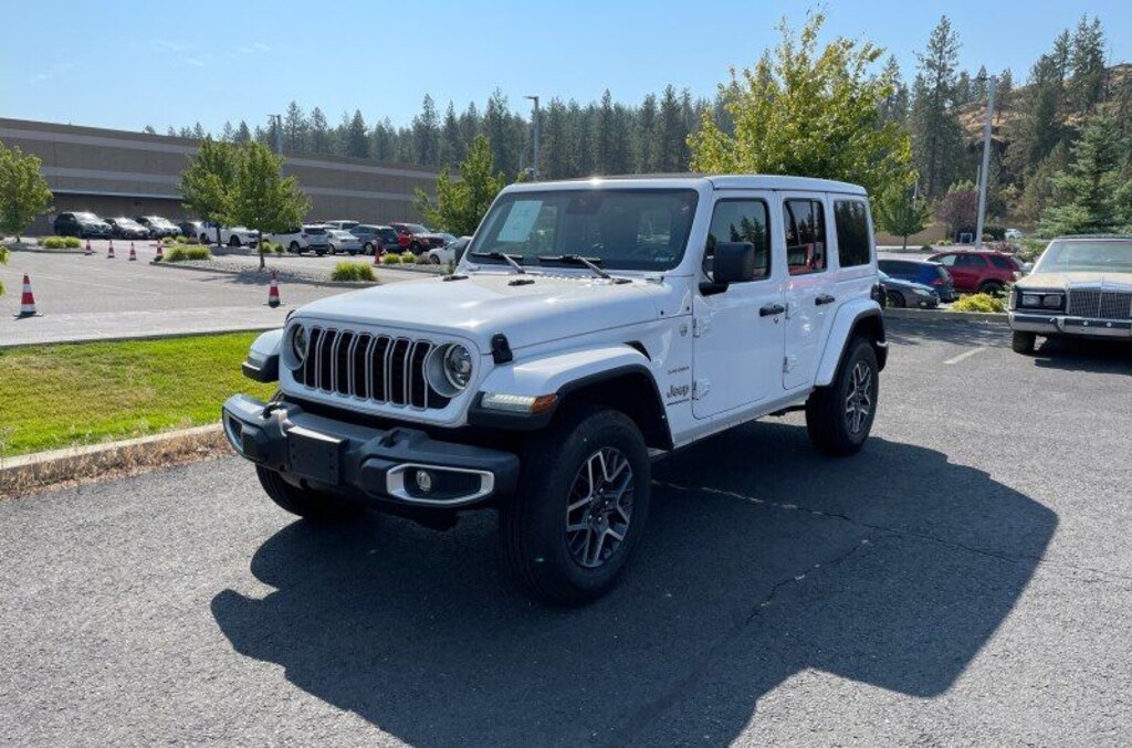 Used 2024 Jeep Wrangler Sahara SUV