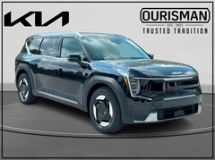2026 Kia EV9 Wind SUV