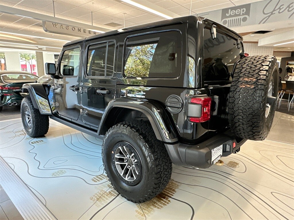 2024 Jeep Wrangler Rubicon 392 photo 3